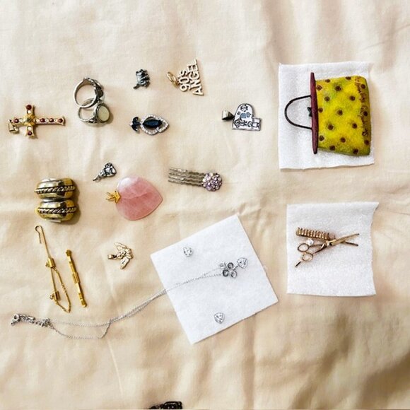 Costume Jewelry Shell & Other Necklaces Broochs Pendants read - Picture 14 of 15